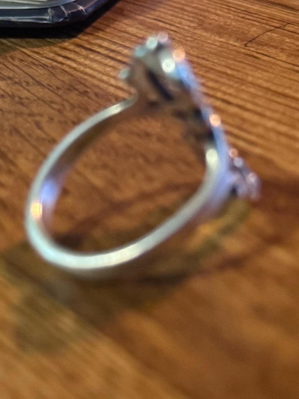 James Avery Swirls and Scrolls Hearts Ring - Picture 2 of 4
